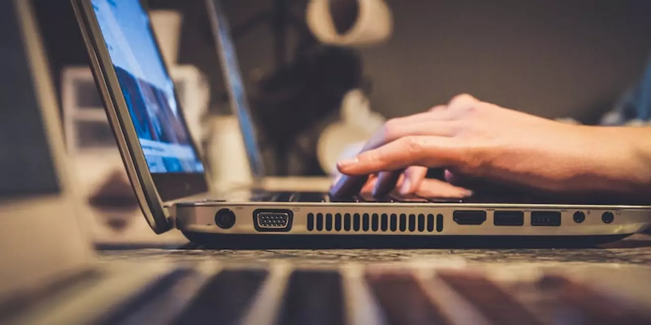 What are some forum posting sites?